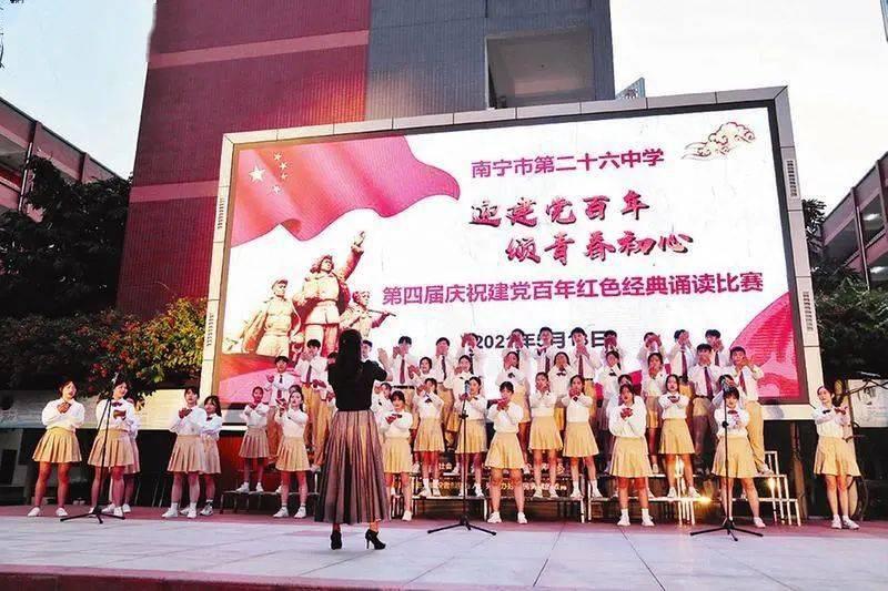 大家帮帮我吧,我的狗狗怎么办呢?-互动问答专家,解决你的所有问题